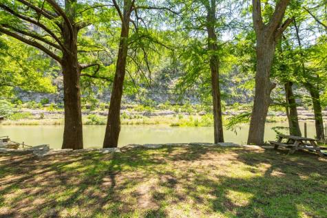8560 River Road New Braunfels TX 78132