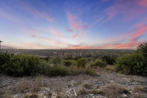 1724 Night Life Cove Spicewood TX 78669