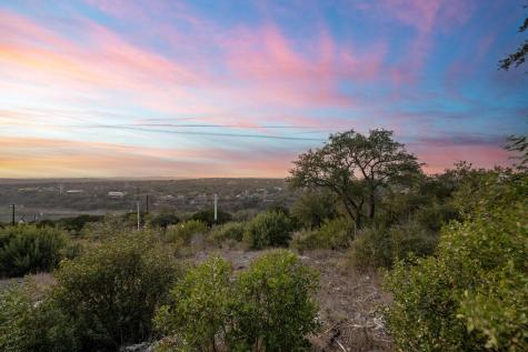1724 Night Life Cove Spicewood TX 78669