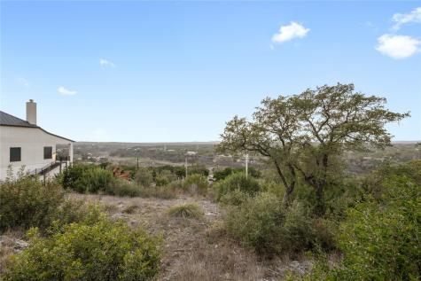 1724 Night Life Cove Spicewood TX 78669