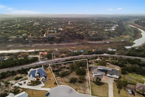1724 Night Life Cove Spicewood TX 78669