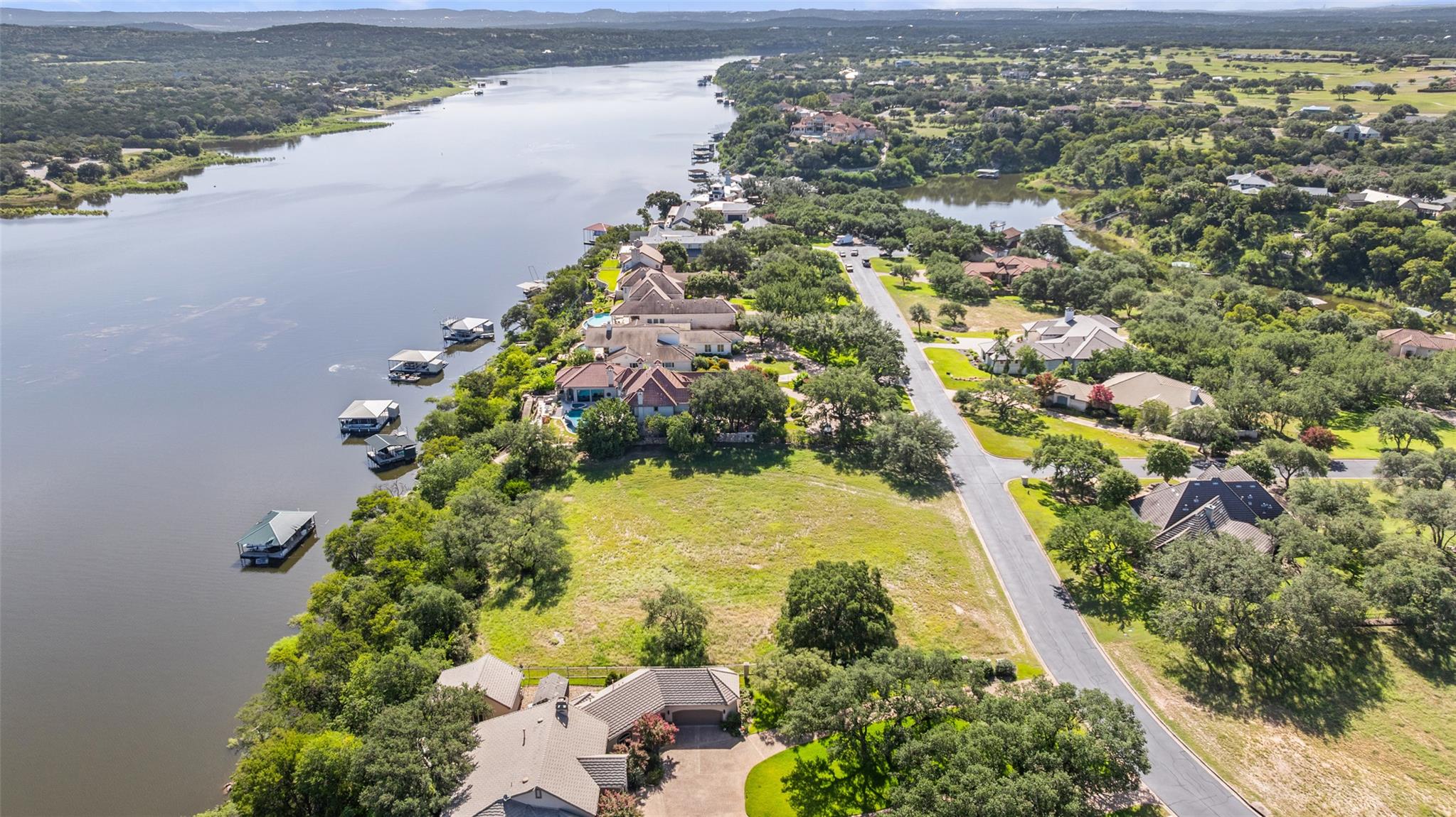 26212 Countryside Drive Spicewood TX 78669