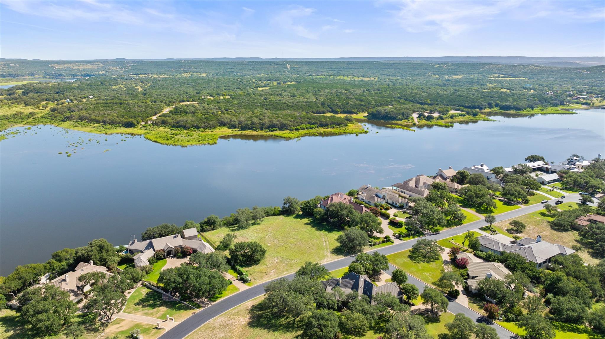 26212 Countryside Drive Spicewood TX 78669