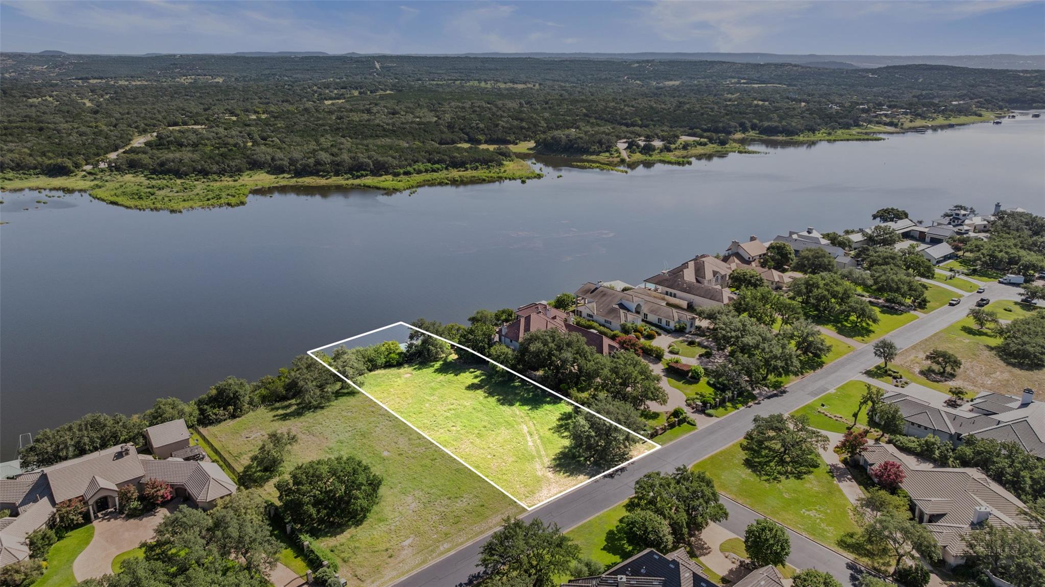 26212 Countryside Drive Spicewood TX 78669