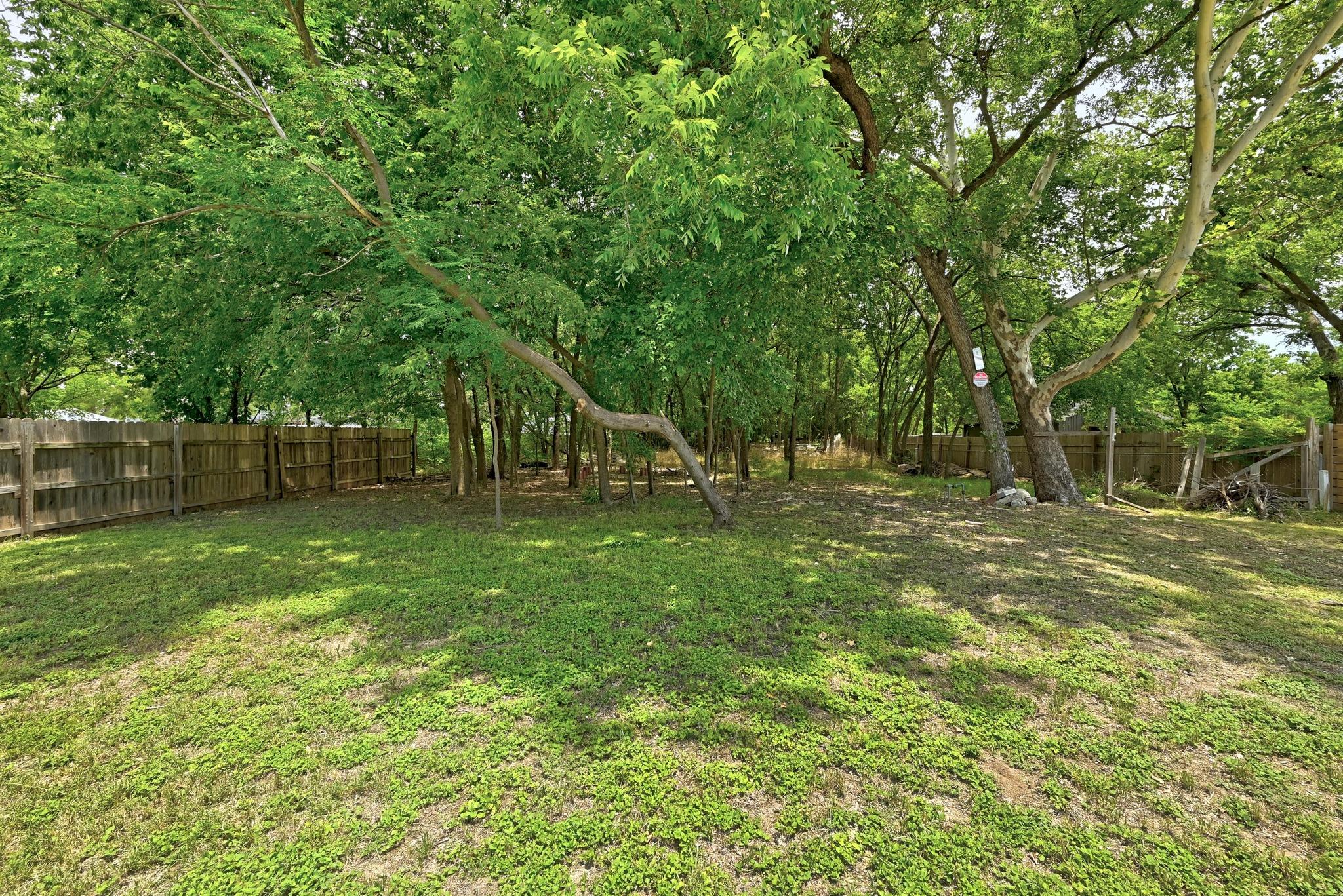 504 W Elliott Street Austin TX 78753