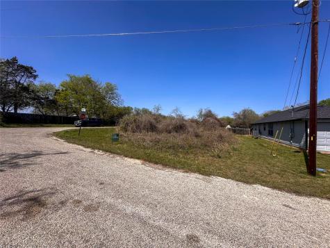 100 Paia Lane Bastrop TX 78602
