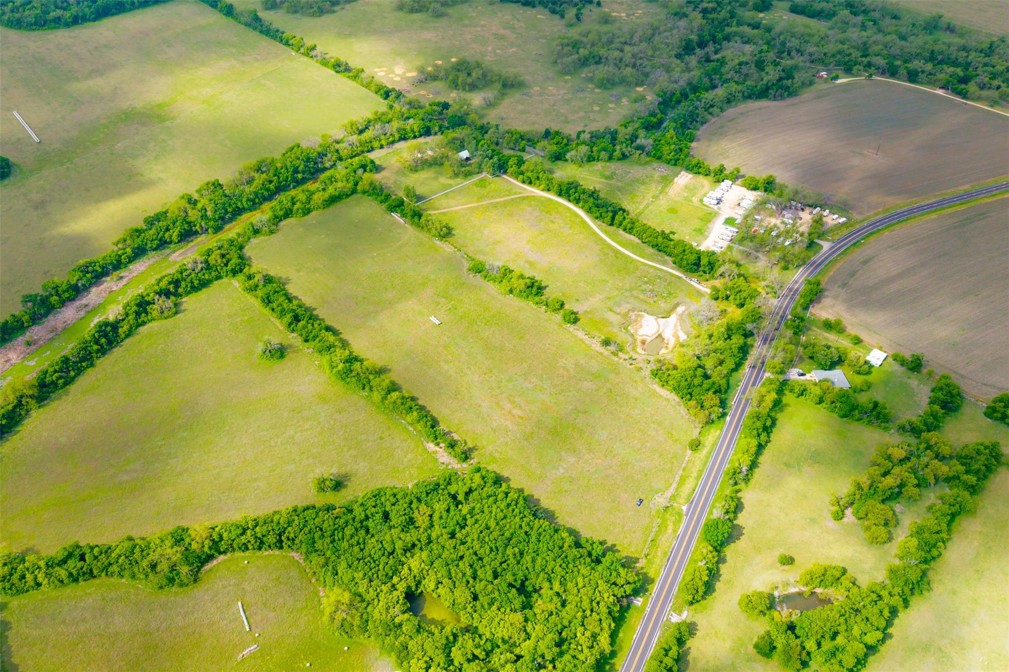 18.45 Acres Fm 1660 Taylor TX 76574