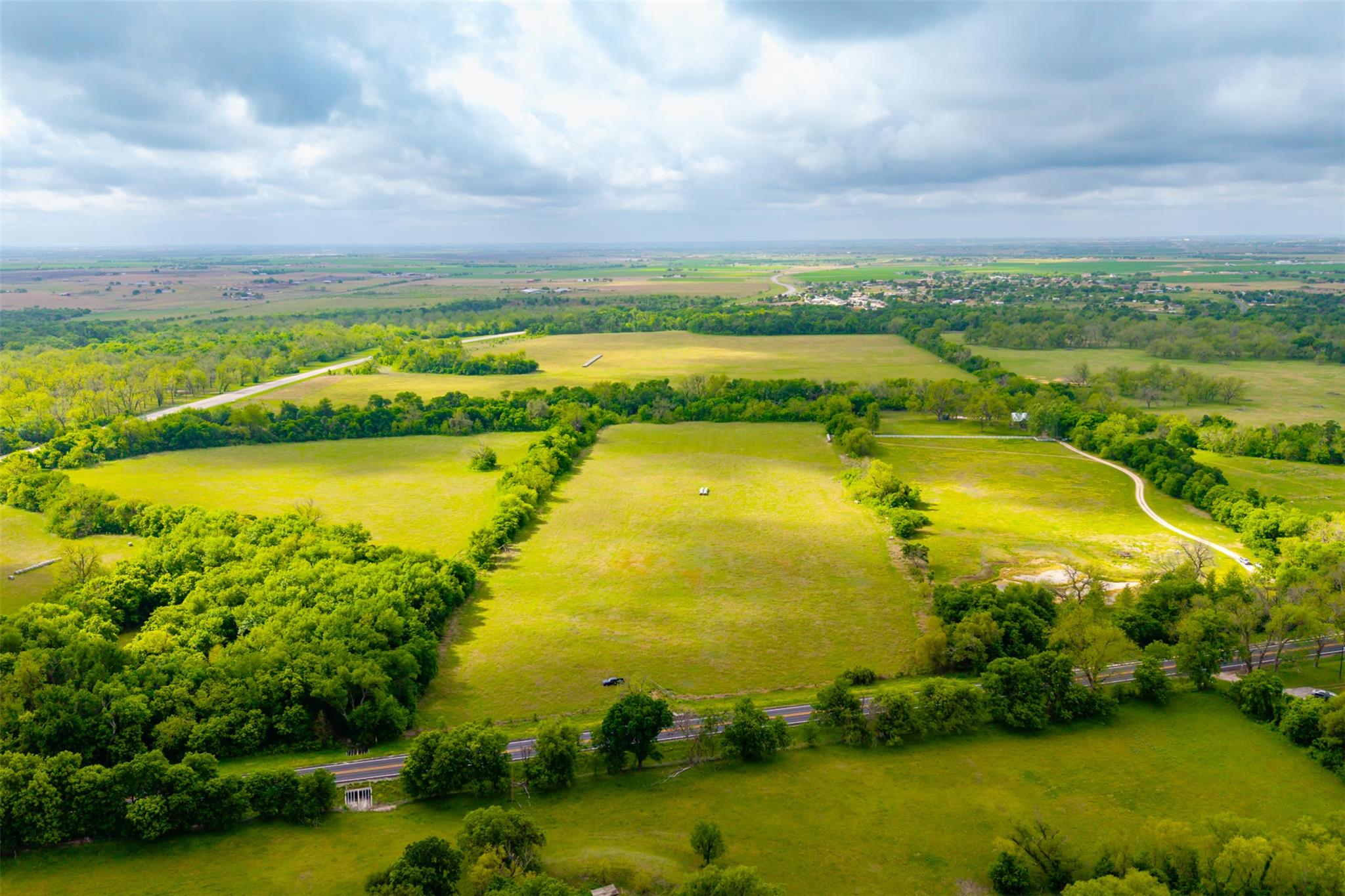 18.45 Acres Fm 1660 Taylor TX 76574