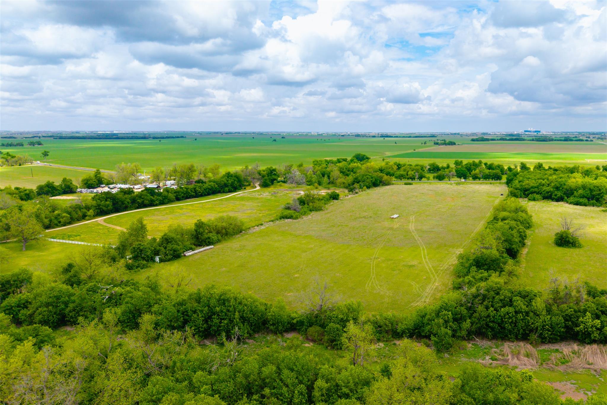 18.45 Acres Fm 1660 Taylor TX 76574