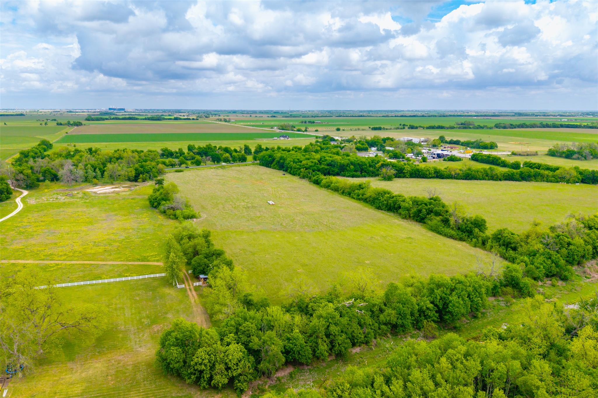 18.45 Acres Fm 1660 Taylor TX 76574