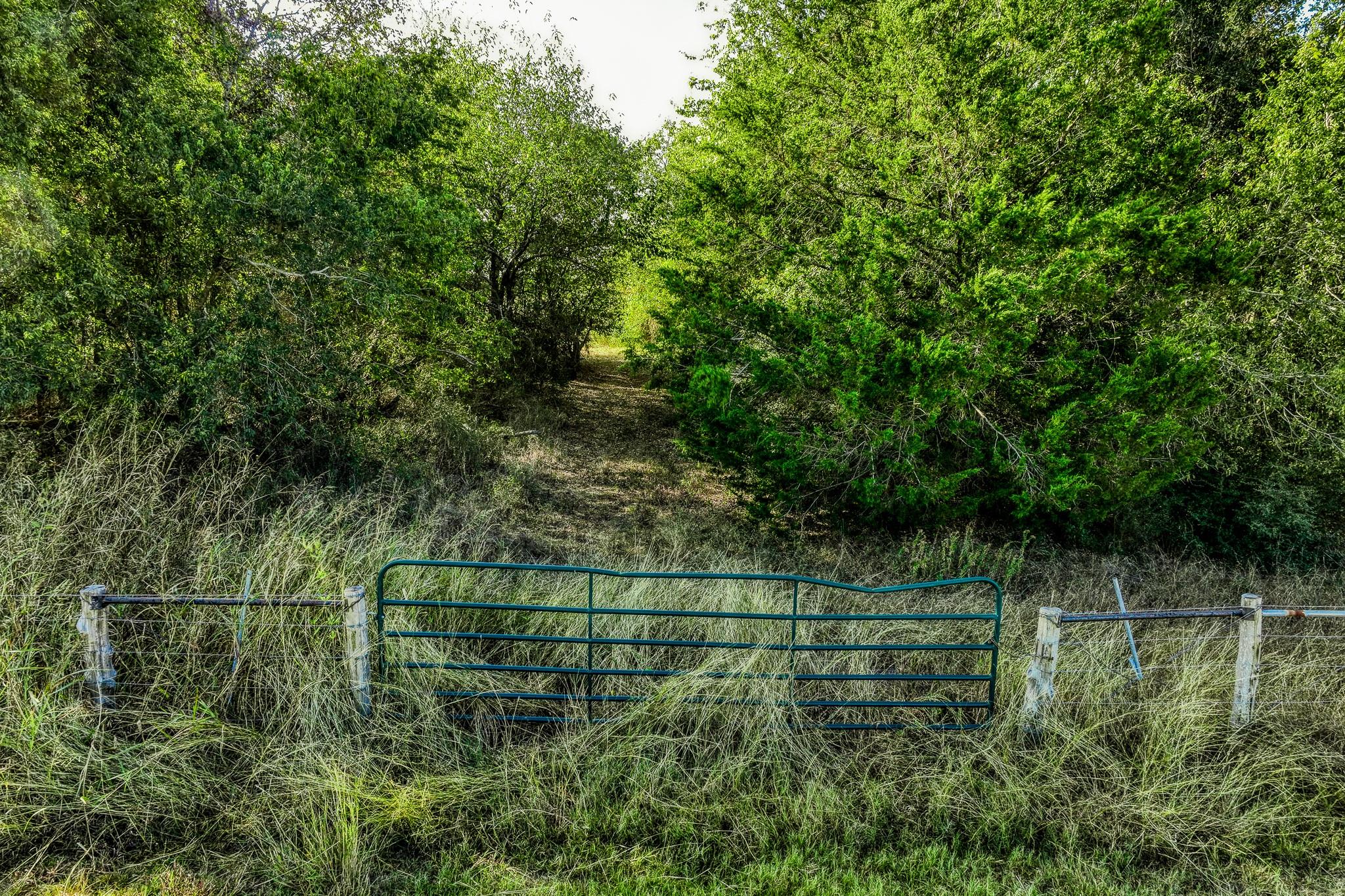 460 County Road 328 Caldwell TX 77836