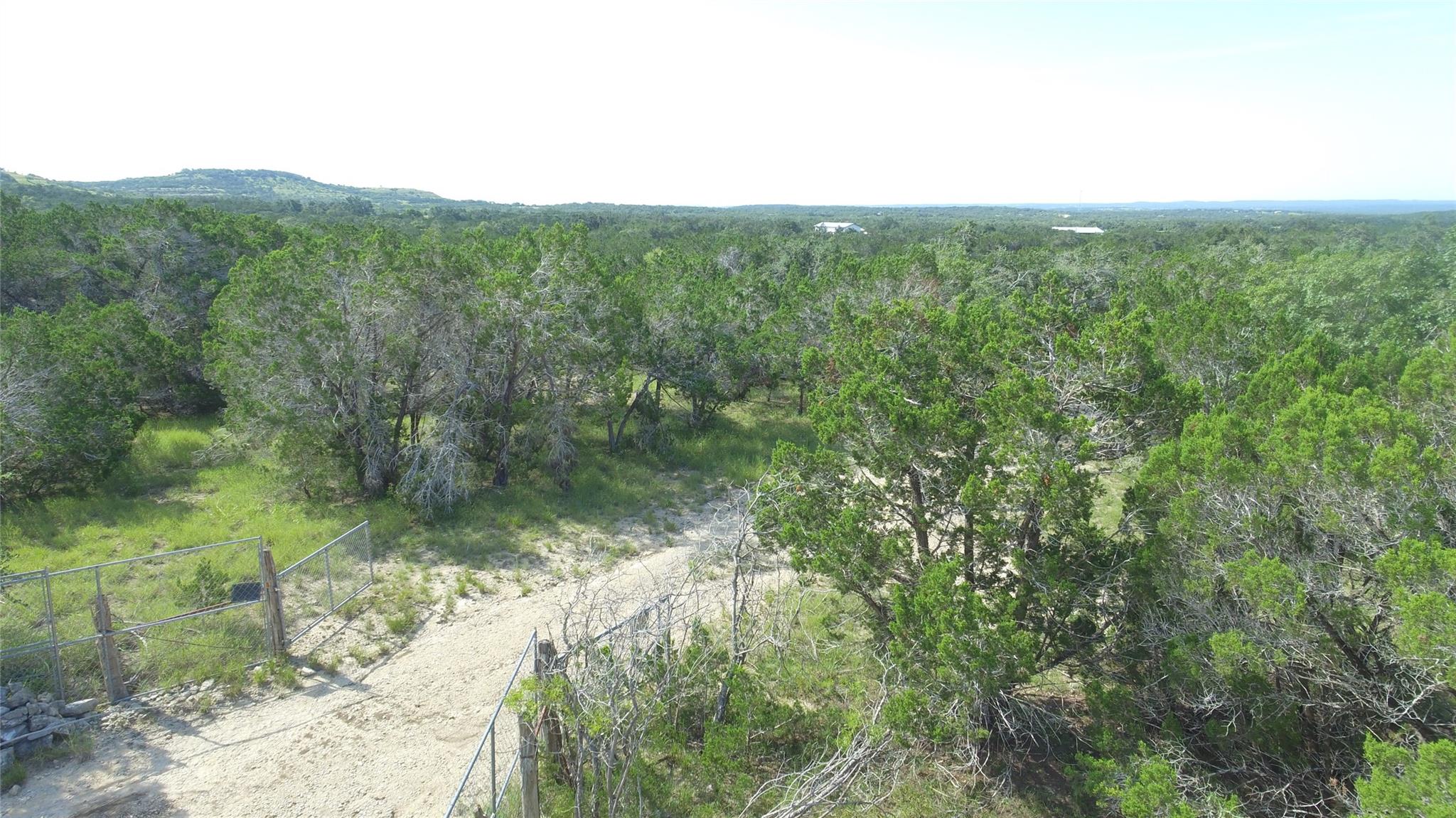 932 High Country Blanco TX 78606