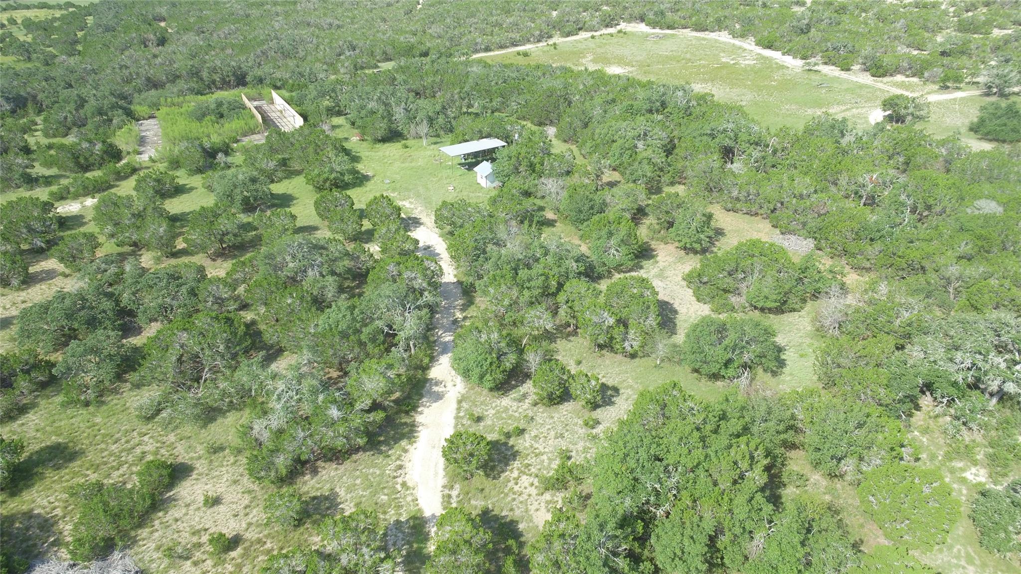 932 High Country Blanco TX 78606