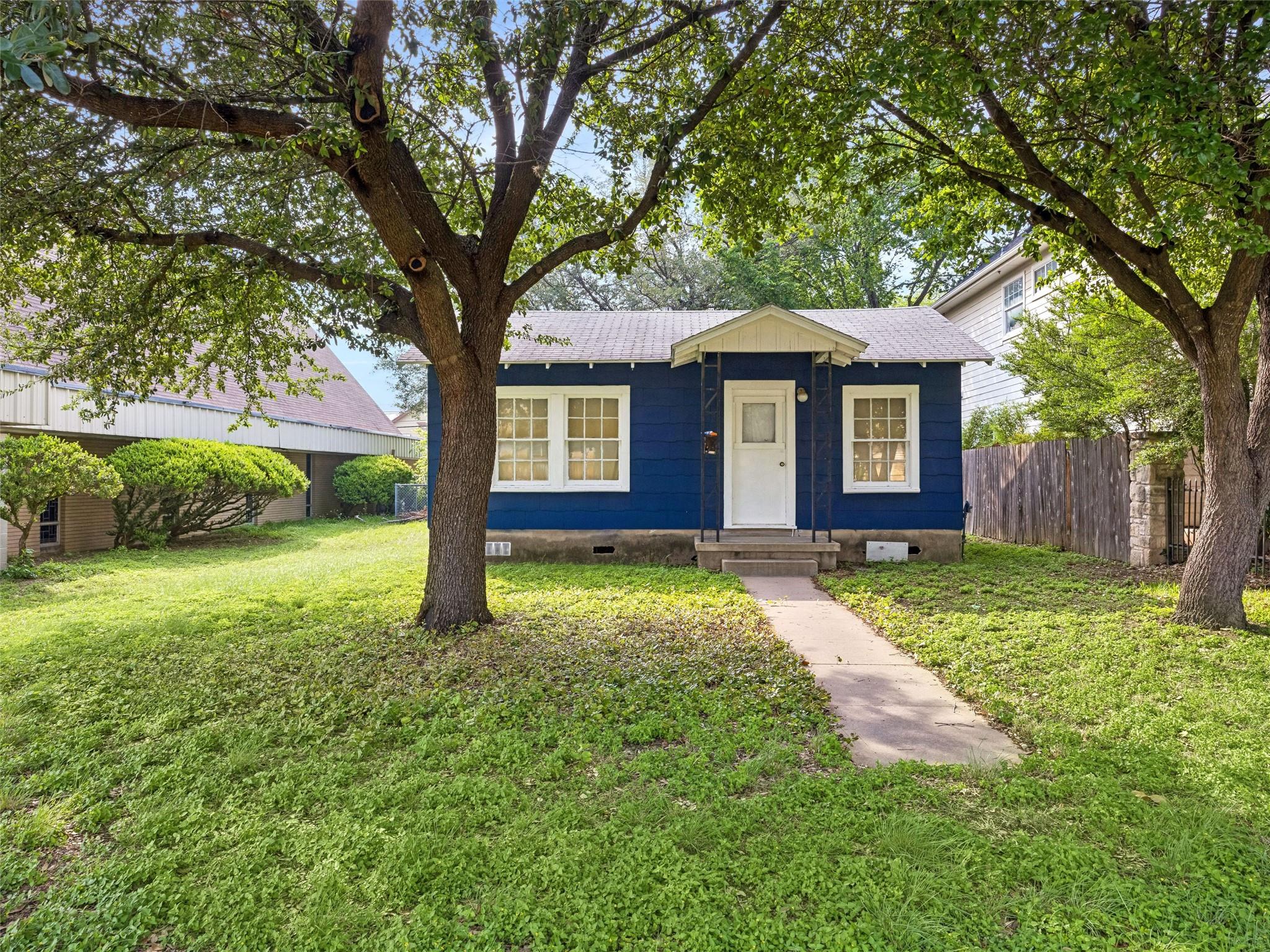 4408 Maybelle Avenue Austin TX 78756