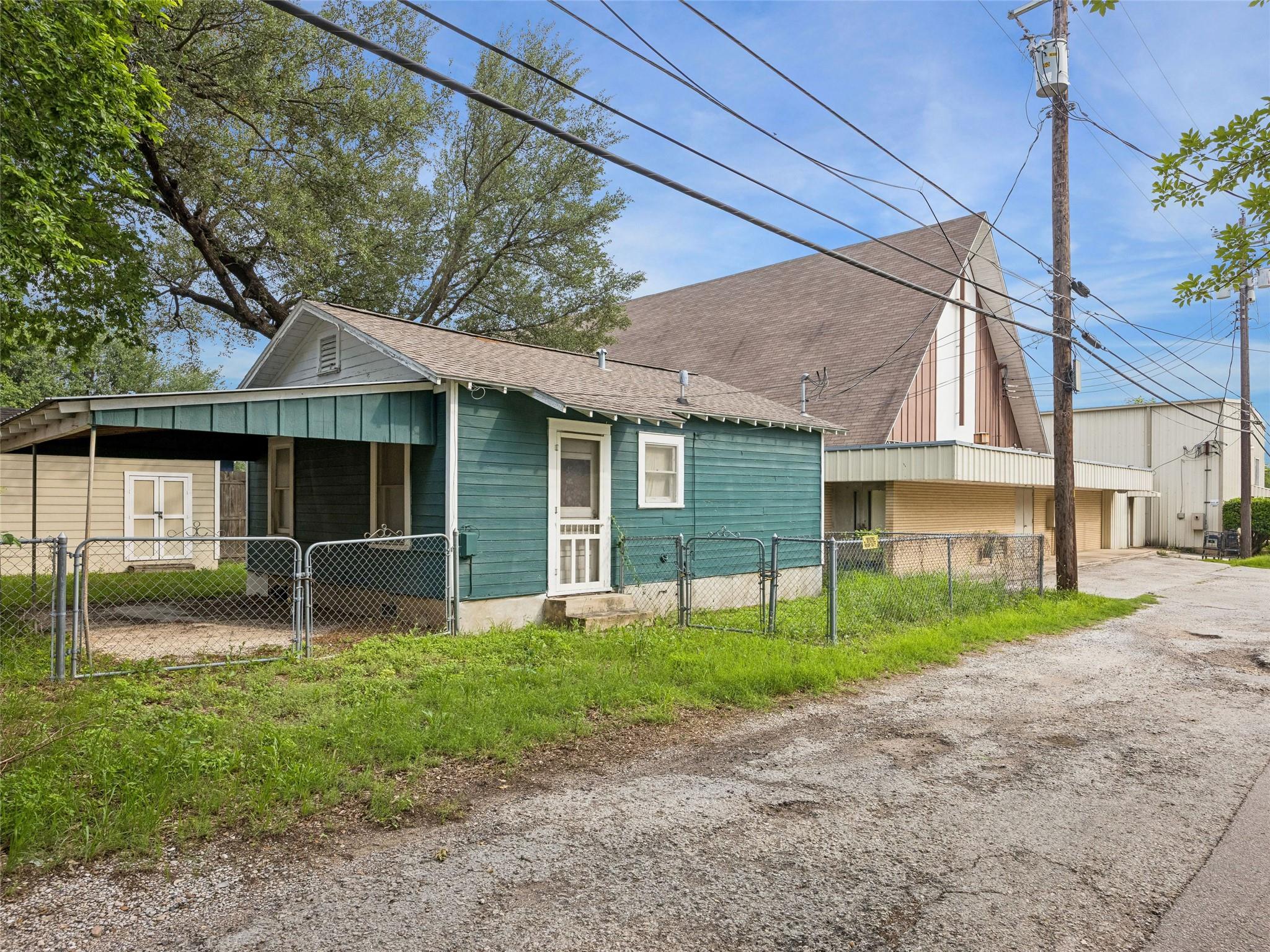 4408 Maybelle Avenue Austin TX 78756
