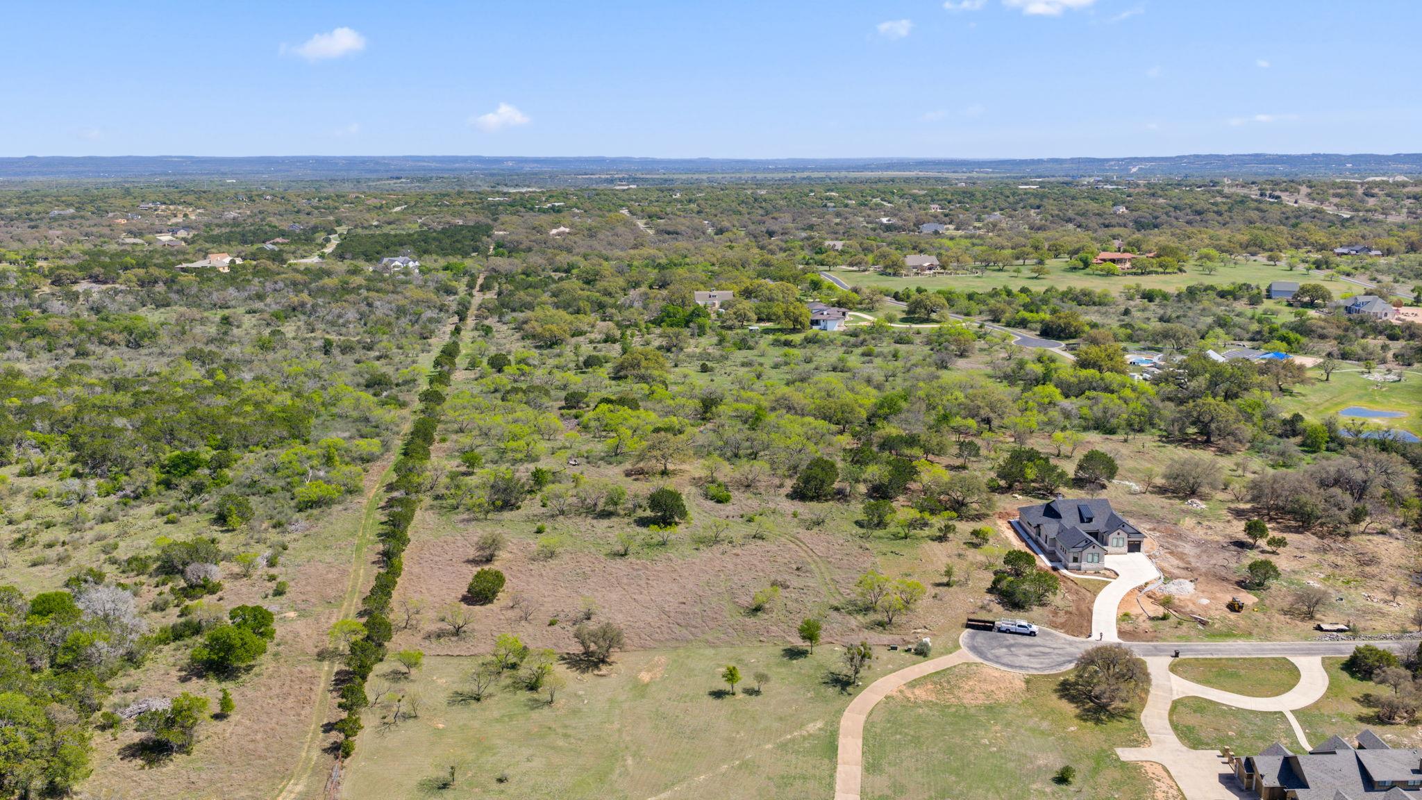 305 Running Brook Trail Spicewood TX 78669
