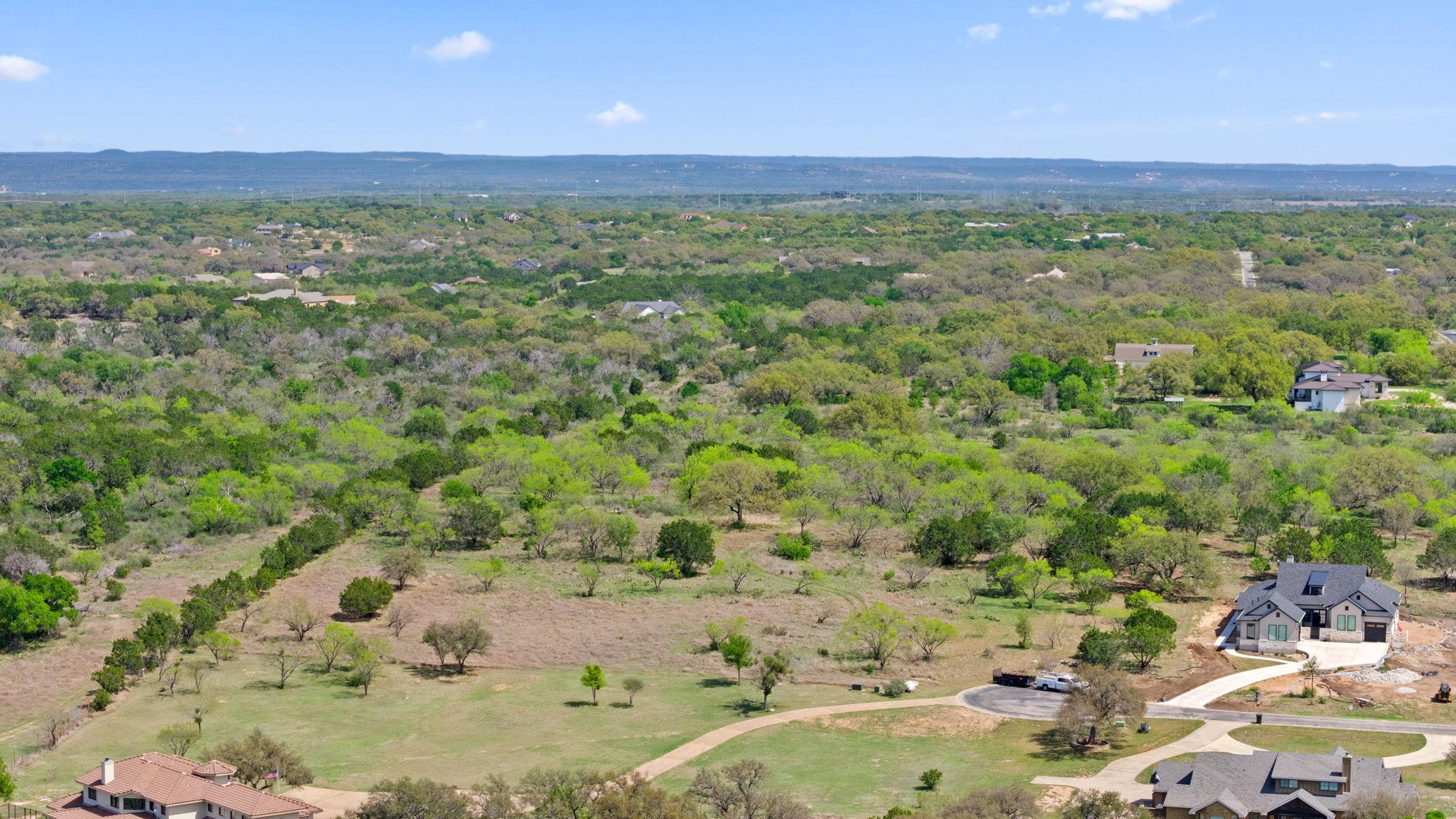 305 Running Brook Trail Spicewood TX 78669