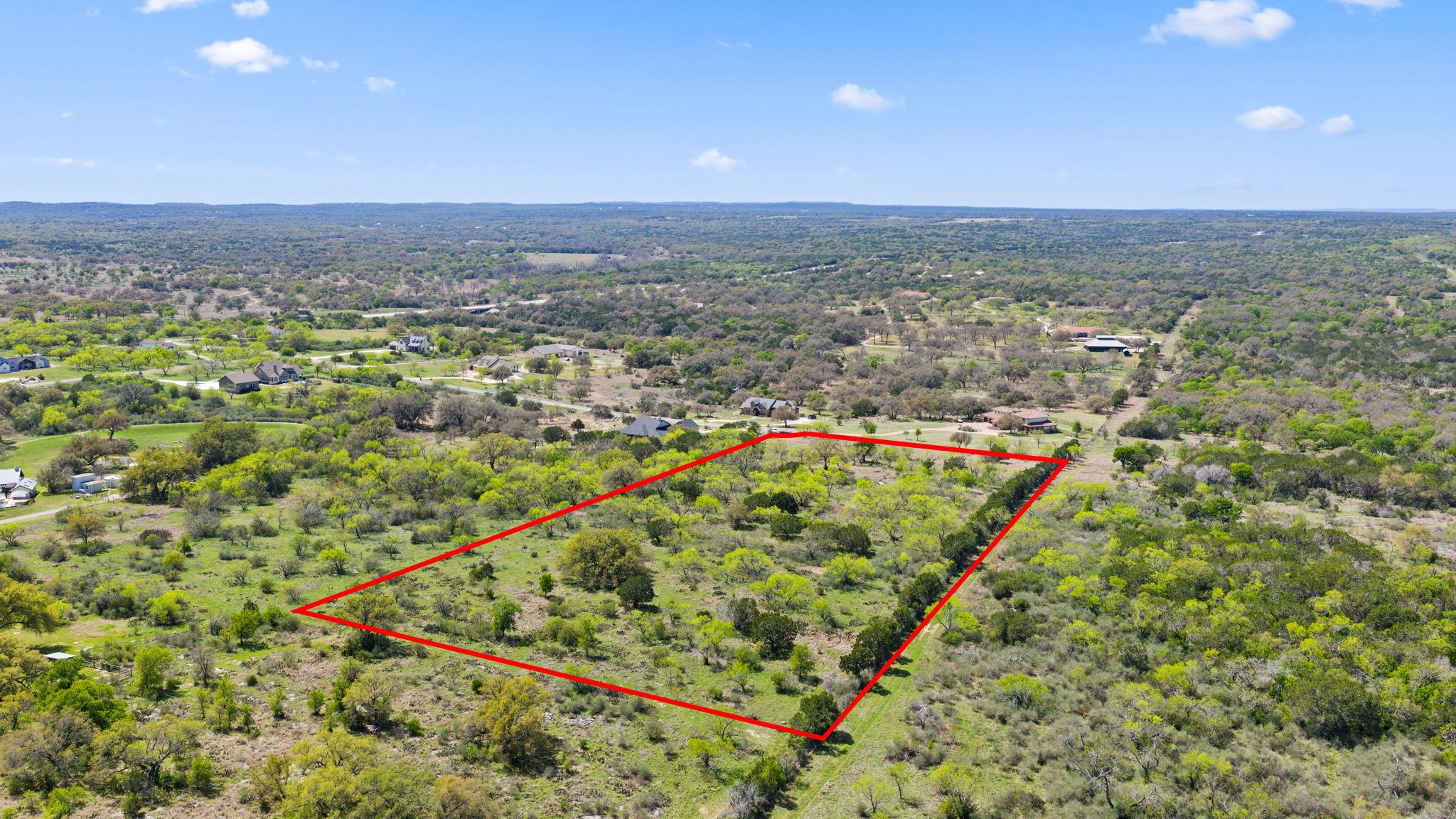 305 Running Brook Trail Spicewood TX 78669