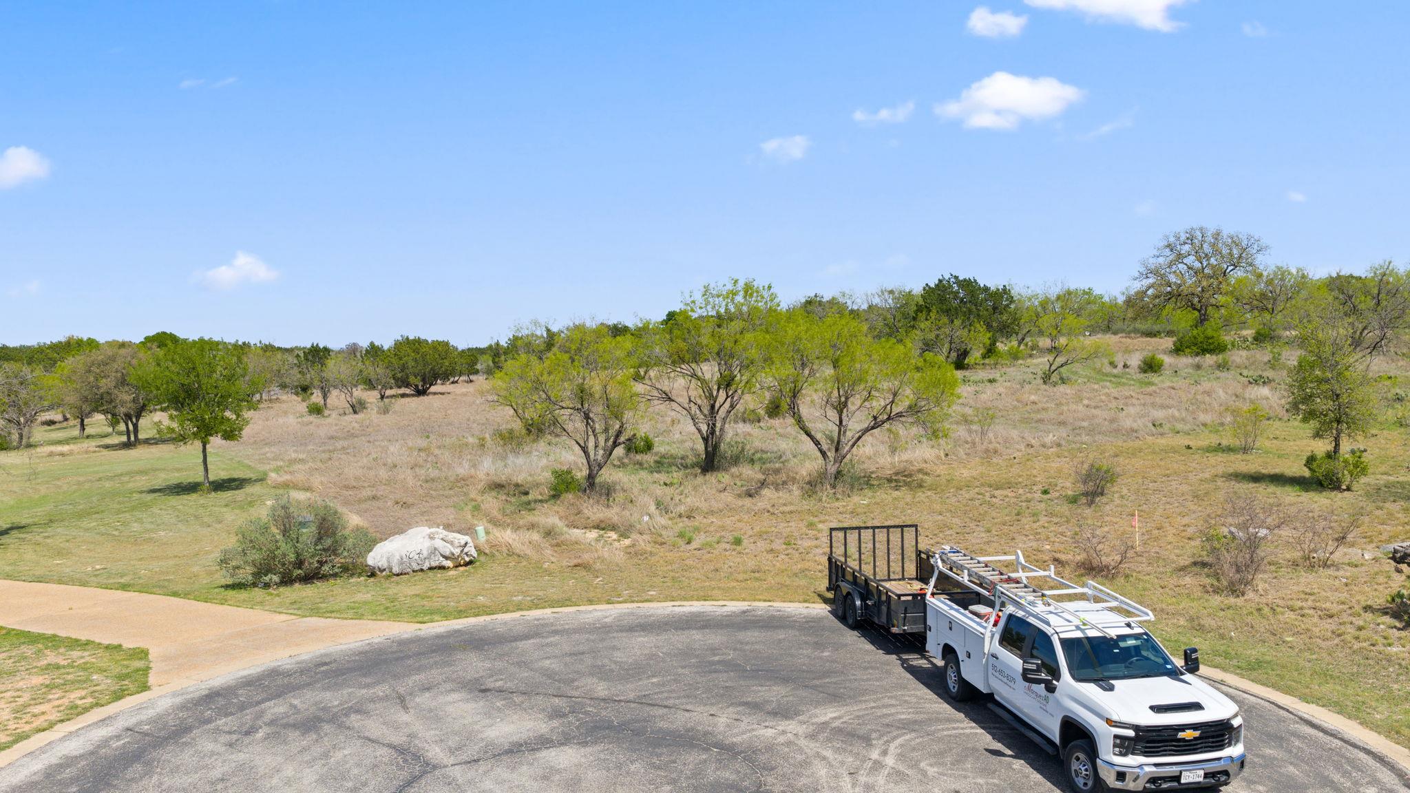 305 Running Brook Trail Spicewood TX 78669