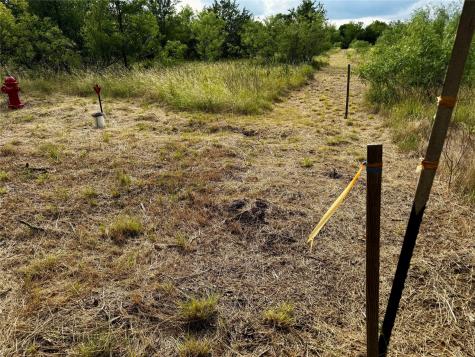 271 Crooked Road Dale TX 78616