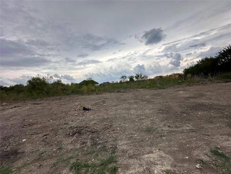 350 Engelke Road Niederwald TX 78640
