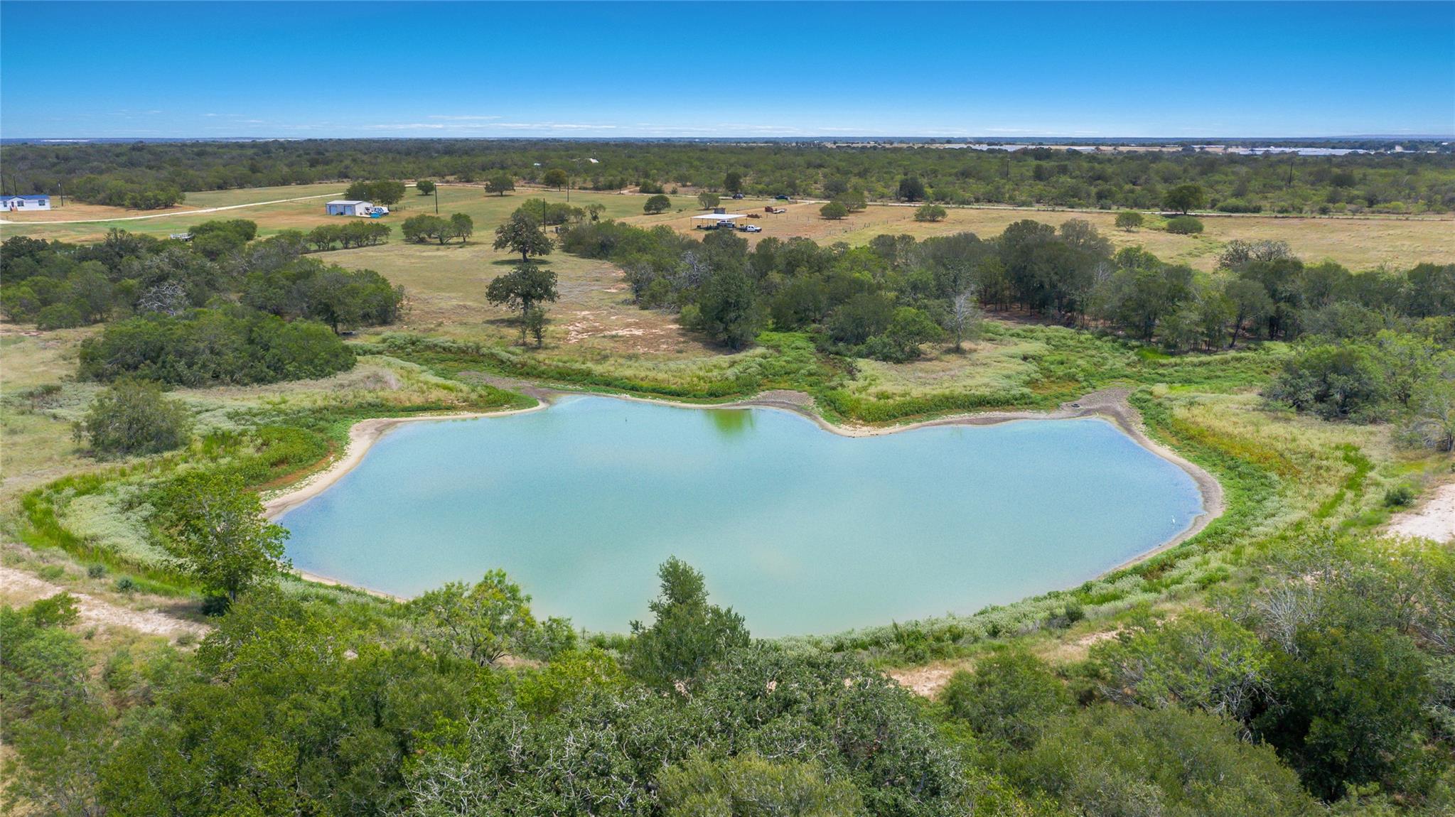 736 Cr 421 Road Waelder TX 78959