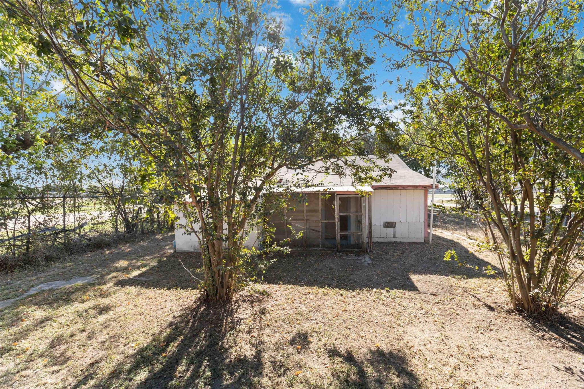 1113 N Old Highway 81 Kyle TX 78640