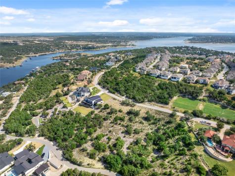 2808 Lakehurst Road Spicewood TX 78669