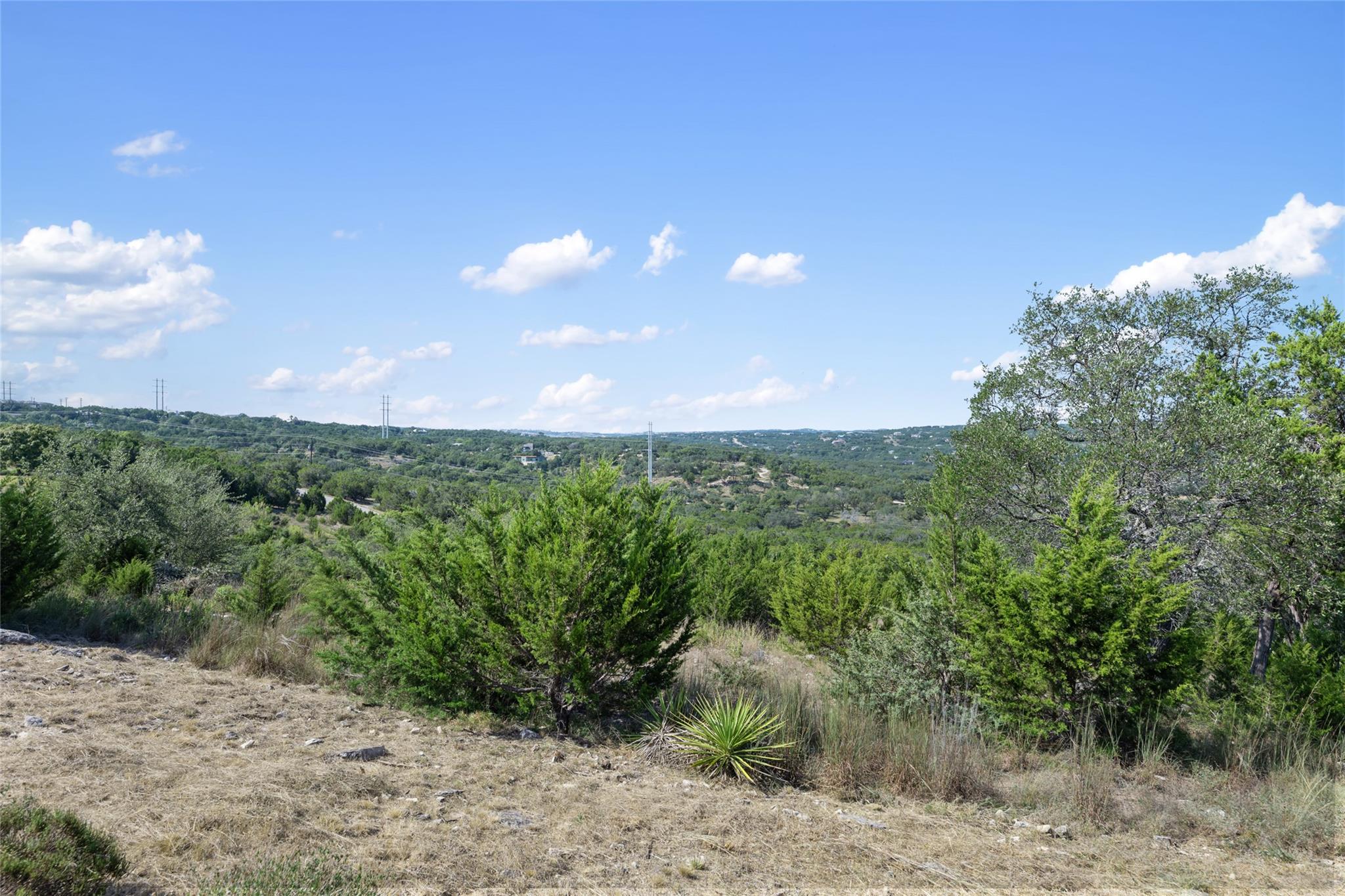 2808 Lakehurst Road Spicewood TX 78669
