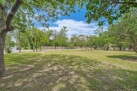 401 Oak Plaza Austin TX 78753