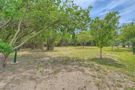 401 Oak Plaza Austin TX 78753
