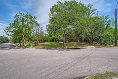401 Oak Plaza Austin TX 78753