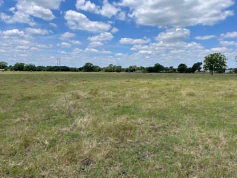 741 Muzny Lane La Grange TX 78945