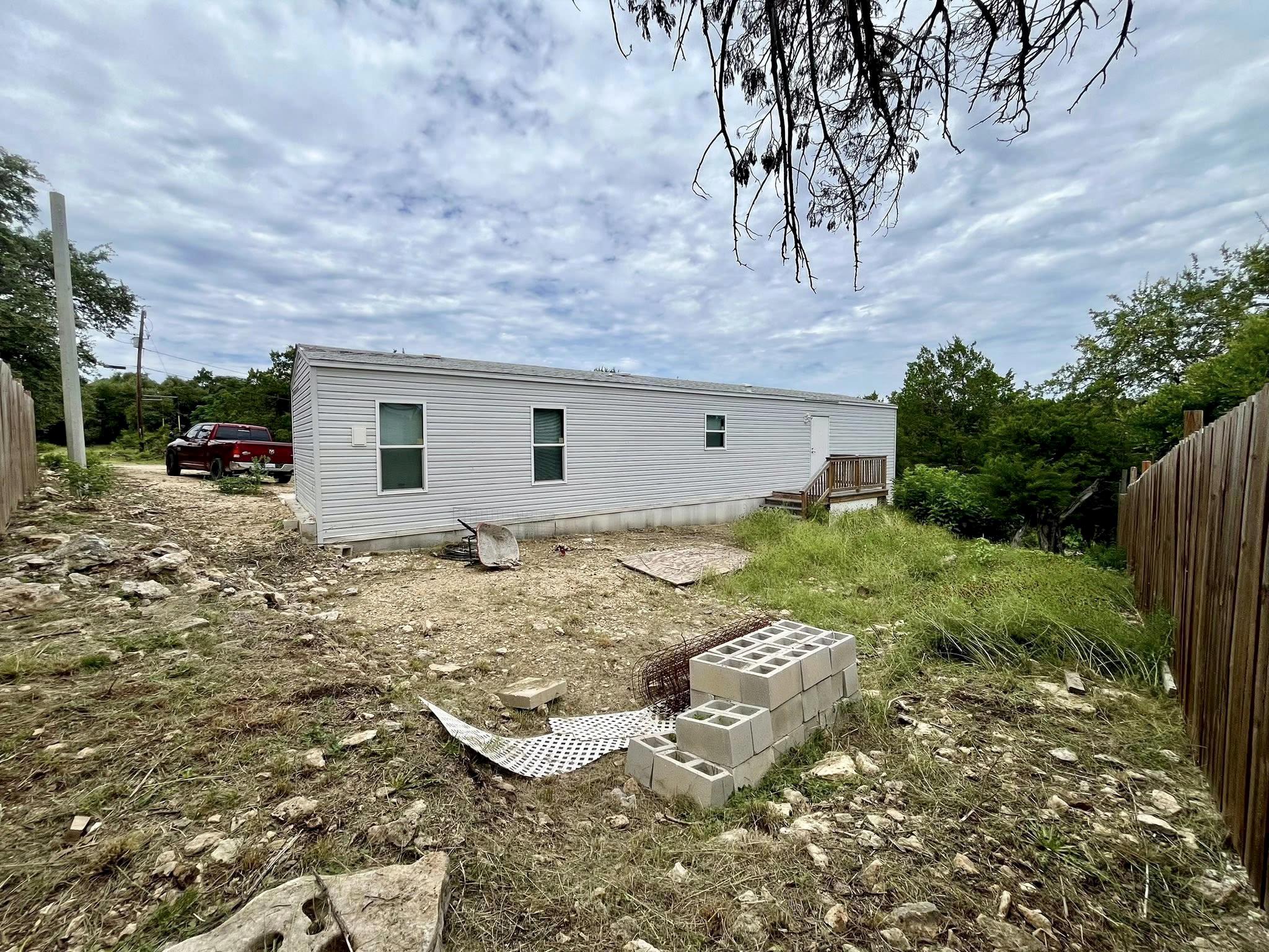 407 Rockport Drive Canyon Lake TX 78133