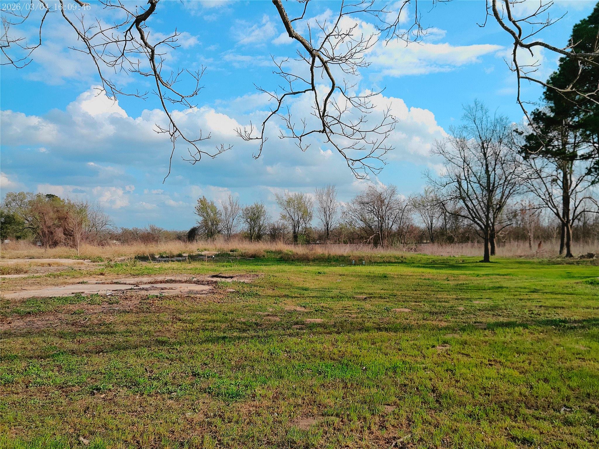 1304 E Cameron Avenue Rockdale TX 76567