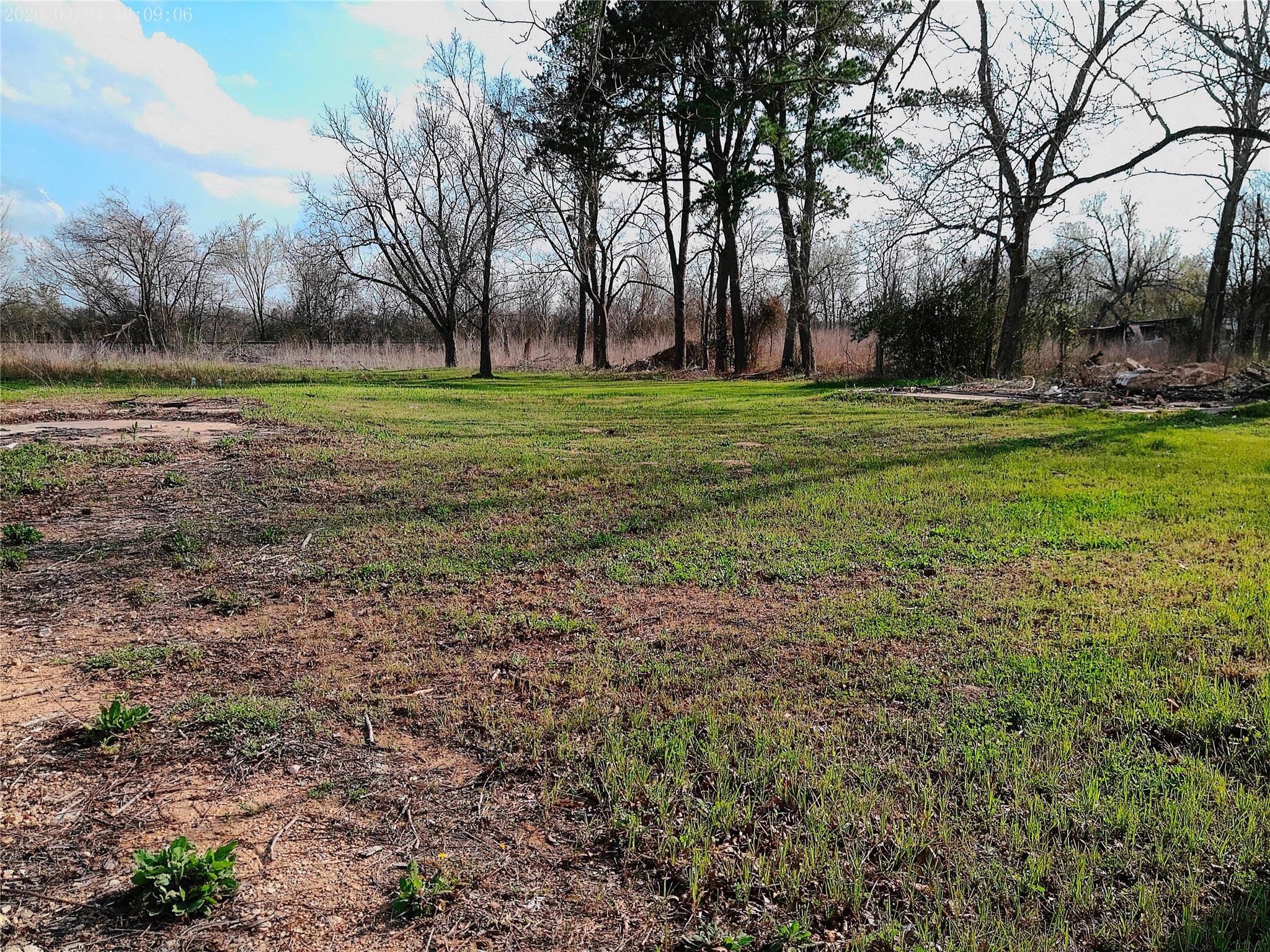1304 E Cameron Avenue Rockdale TX 76567