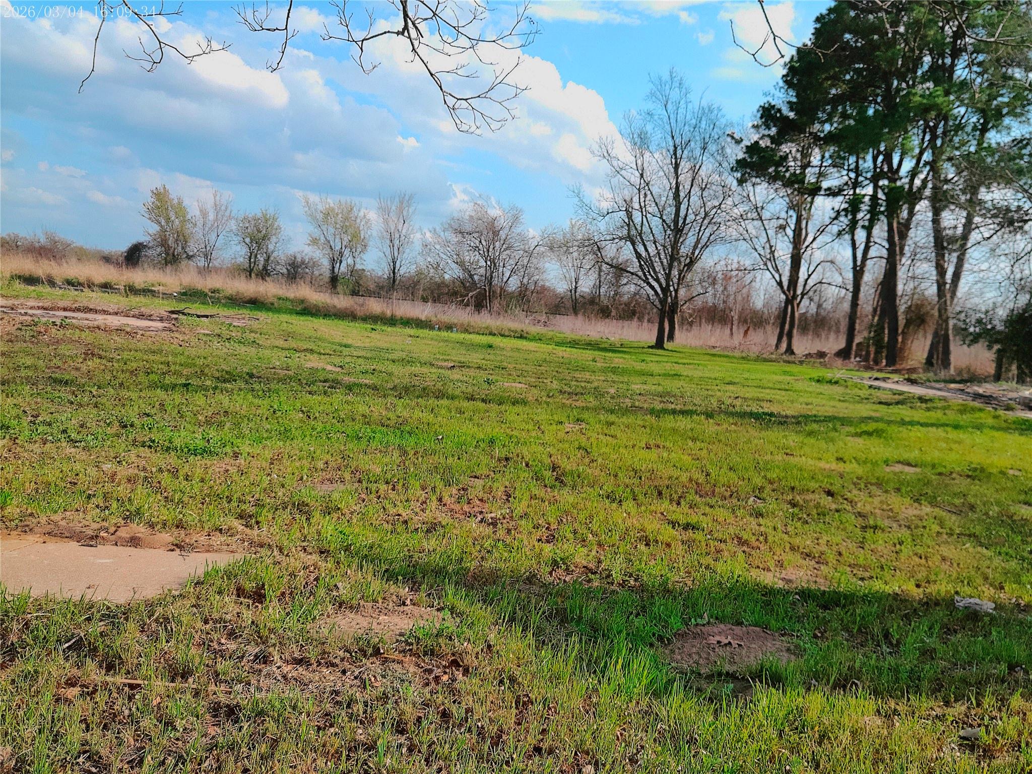 1304 E Cameron Avenue Rockdale TX 76567