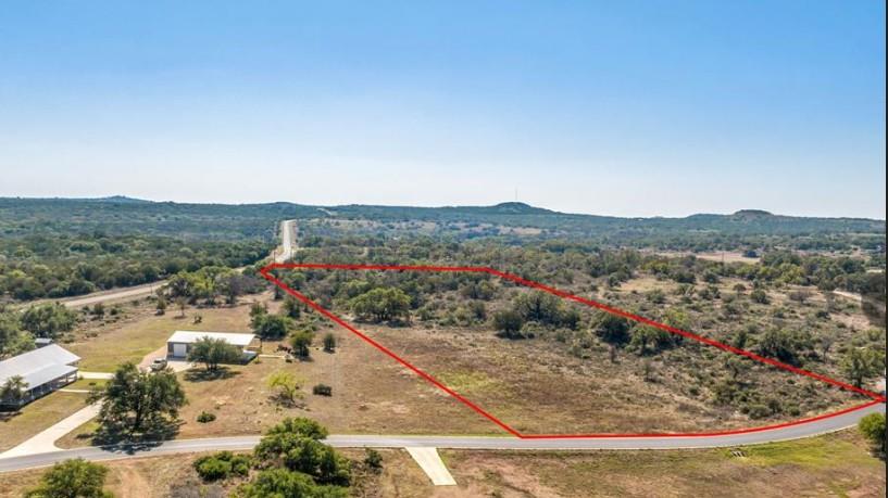 285 Comanche Ridge Blanco TX 78663