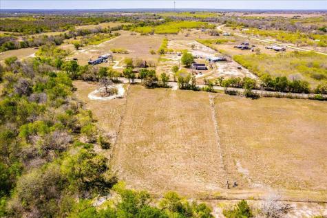 169 Sand Hill Road Dale TX 78616