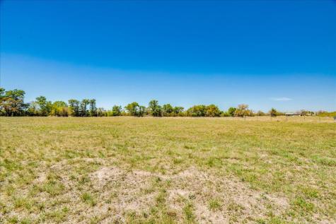 169 Sand Hill Road Dale TX 78616