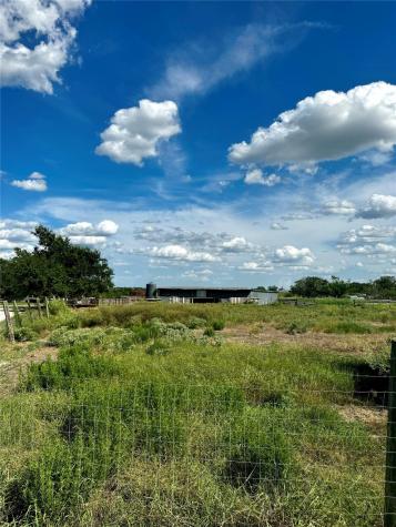 386 3g Road Kyle TX 78640