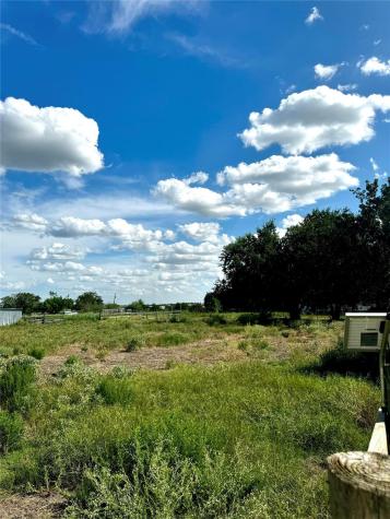 386 3g Road Kyle TX 78640