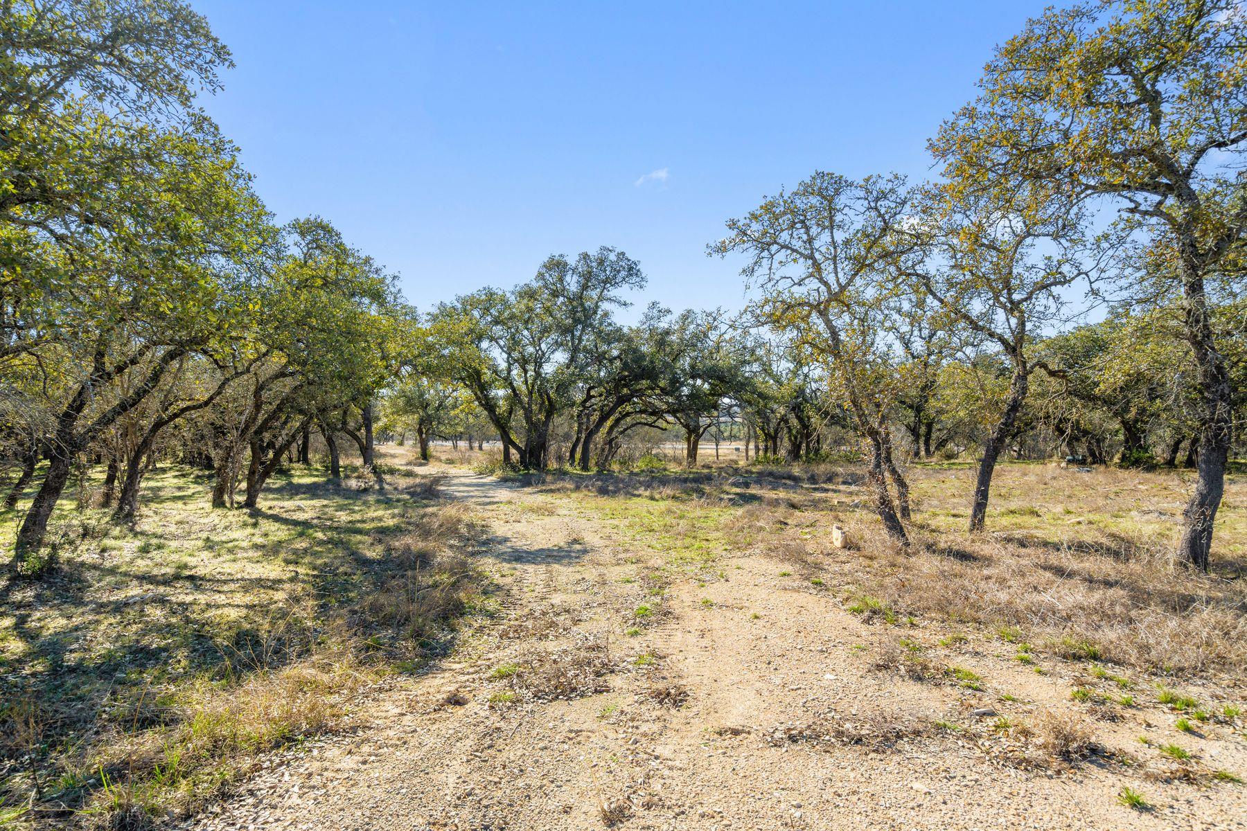 1422 Rm 2766 Johnson City TX 78636