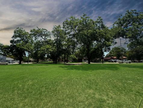 922 Booneville Avenue New Braunfels TX 78130