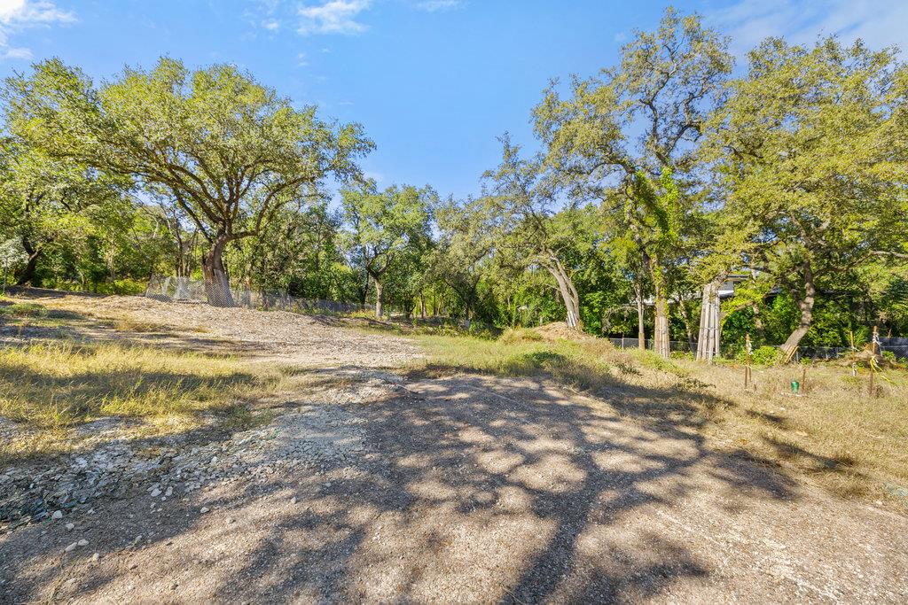 2705 Stratford Drive Austin TX 78746