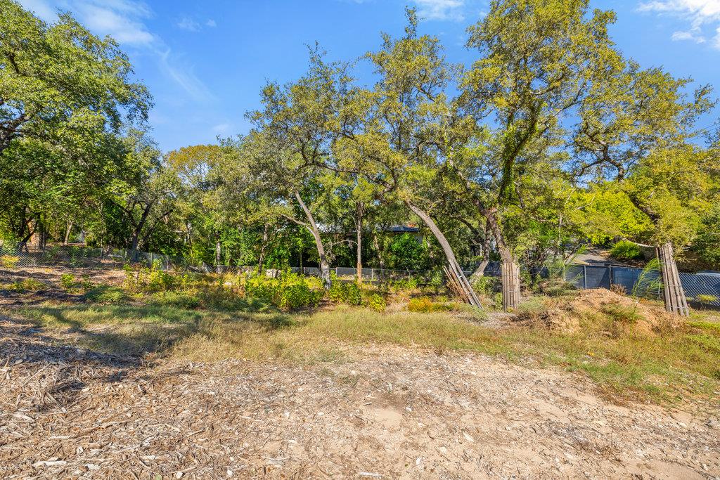 2705 Stratford Drive Austin TX 78746
