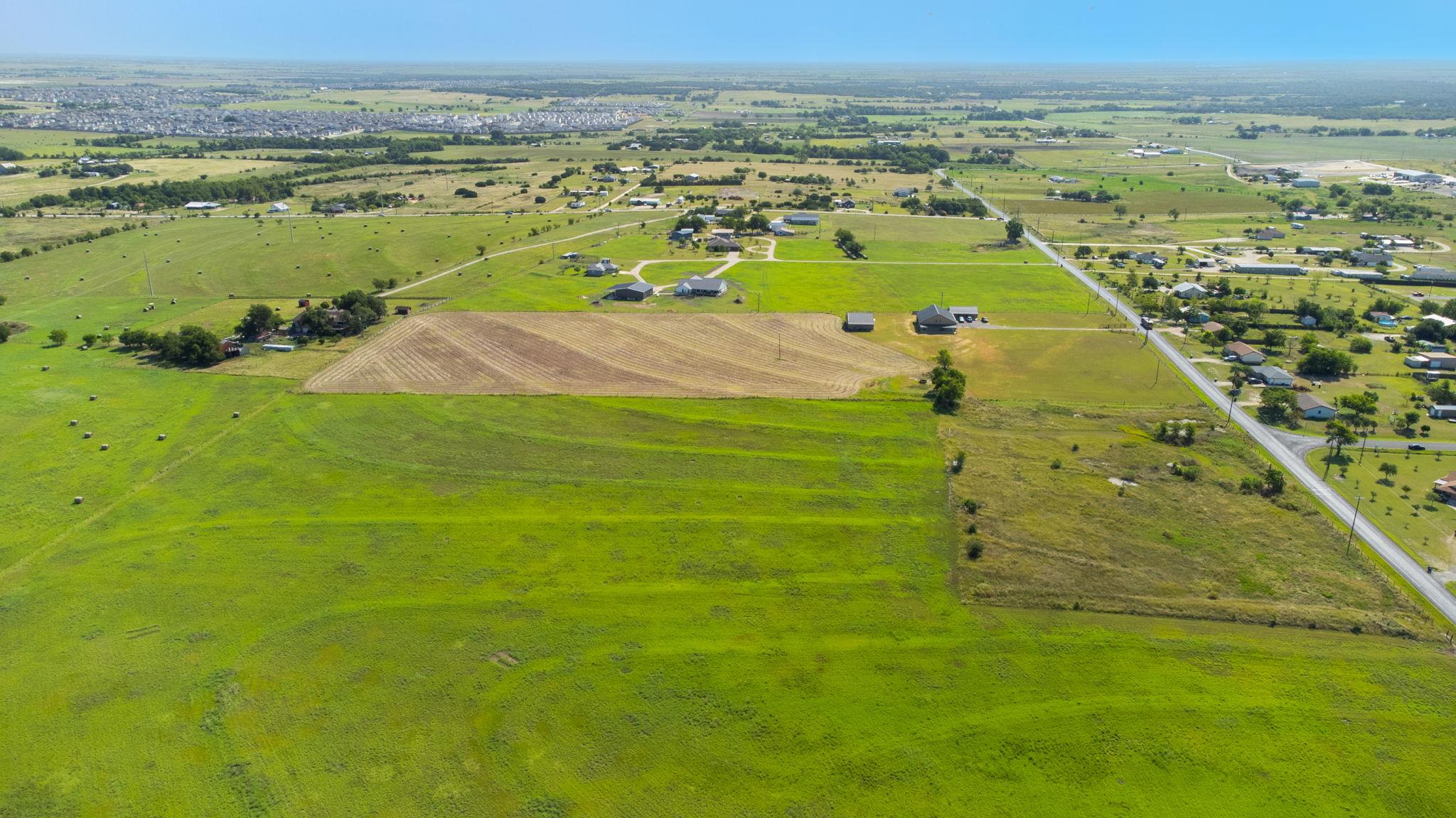 1499 Cr 311 Drive Jarrell TX 76537