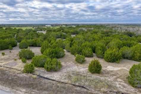 187 Whispering Wind Road Bertram TX 78605
