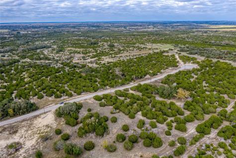 187 Whispering Wind Road Bertram TX 78605