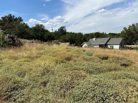 20904, 20906 Tomahawk Street Lago Vista TX 78645